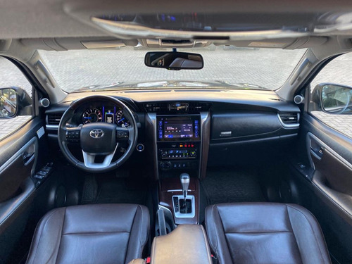 Imagem 4 de 15 de Toyota Hilux Toyota Hilux Sw4 Srx 4x4 2.8 Tdi 2017/2017