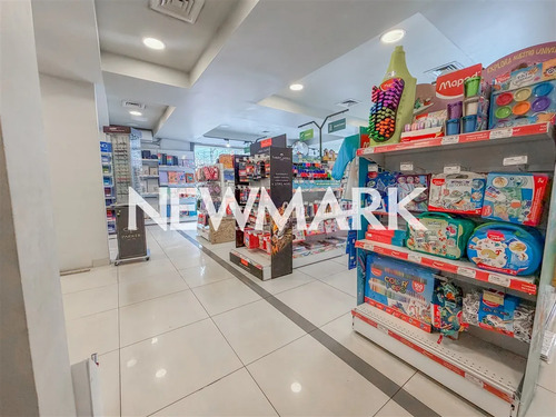 Local Comercial En Venta Sobre Vitacura Pasos De Los Cobres