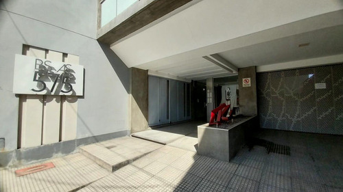 Monoambiente En Venta En Barrio Sur, Buenos Aires Al 500