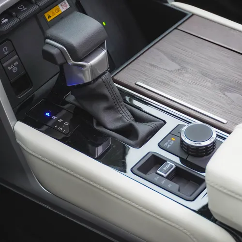 Toyota Sequoia Capstone 2025