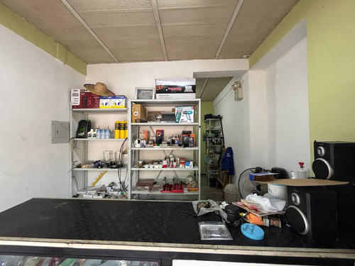 Ji 25-18345. En Venta Terreno De 240m2 Con Bienhechurías, Ubicado En Guatire.
