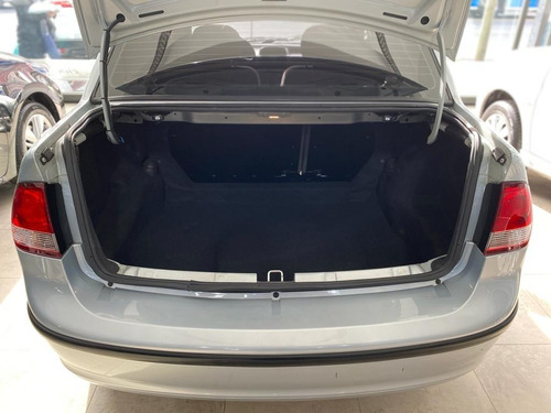 Imagen 5 de 8 de Chevrolet Corsa
