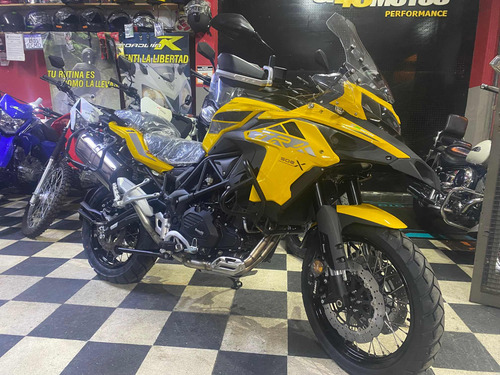 Imagen 3 de 18 de Benelli Trk 502 X