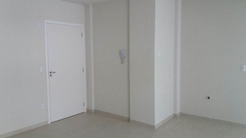 Imagem 7 de 14 de Apartamento À Venda 2 Quartos ( 1 Suíte ), Sacada E Vaga De Garagem No Bairro Santa Bárbara - Criciúma/sc - 125