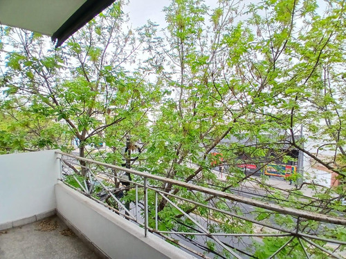 Departamento 3 Ambientes En Venta. Coghlan