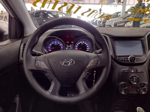 Imagem 10 de 14 de Hyundai Hb20x Premium 1.6 (aut) Flex