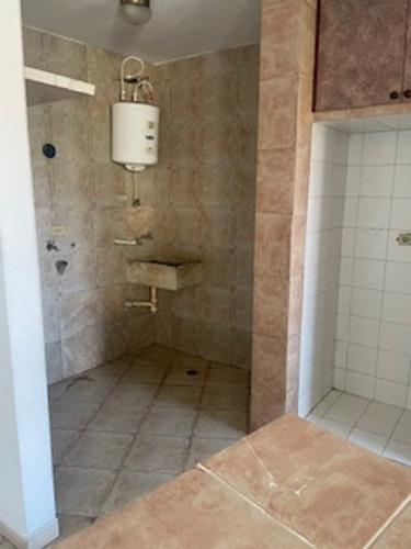 Vendo Apto Mañongo, Portal De Mañongo I, 99m2 3/3/2 Frente Al Sambil, Pozo Planta 50%