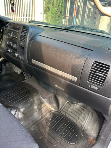 Chevrolet Cheyenne 5.3 2500 Cab Ext B 4x4 Mt