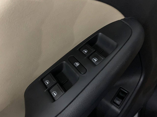 Volkswagen Jetta 2.0 Tsi Highline 211cv Gasolina 4p
