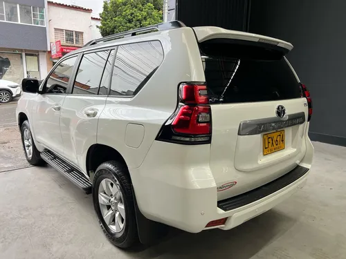 Toyota Prado 2.8 Tx-L At6