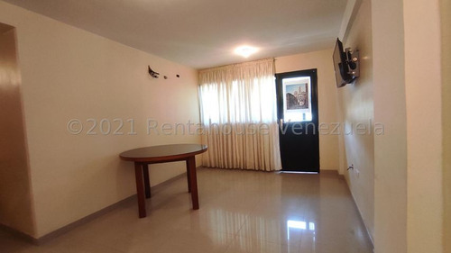 Imagen 2 de 13 de Apartamento En Venta Maracay Urb El Limon 22-6123 Ava
