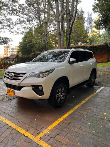 Toyota Fortuner 2.7l