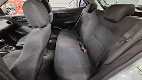 Chevrolet Onix ONIX HATCH Joy 1.0 8V Flex 5p Mec.