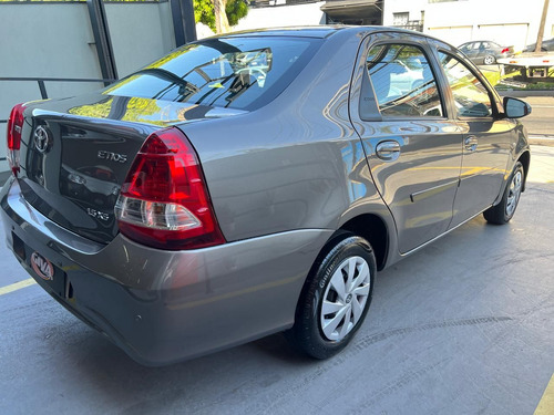 Toyota Etios XS Sedan 1.5 Flex 16V 4p Aut.