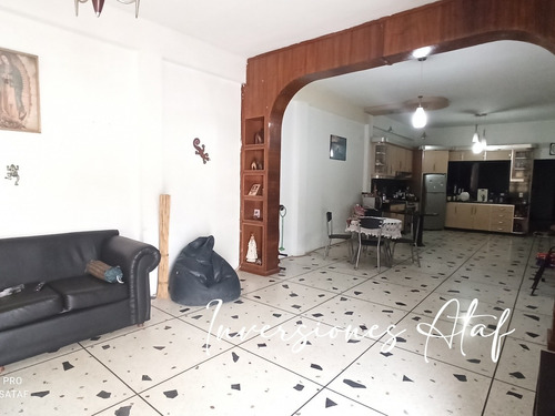 Imagen 3 de 14 de Casa Quinta En Venta 2do Boulevard De Guatire