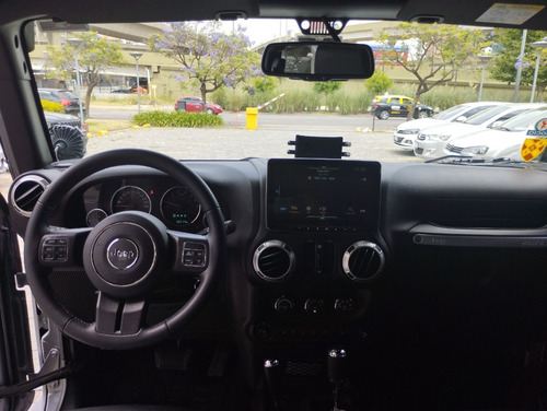 Imagen 11 de 15 de Jeep Wrangler Rubicon, 2019, Gris O, 16000kms