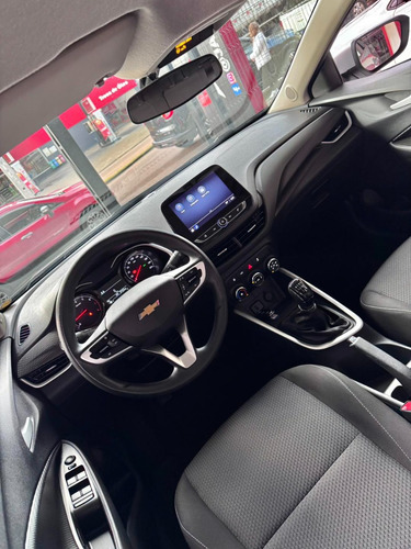 Chevrolet Onix plus 1.0 Lt 2 4P