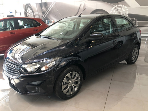 Imagen 3 de 10 de Chevrolet Joy Black Mt 2022 0km 5p