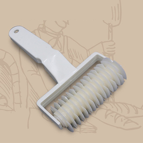 Cutting Wheels Plastic Pizza Roller Mesh Knife