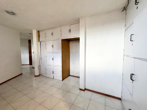 Cuajimalpa, Casa Para Modernizar A 3 Cuadras De Bosques Maranta