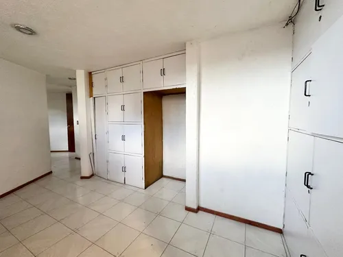 Cuajimalpa, Casa Para Modernizar A 3 Cuadras De Bosques Maranta