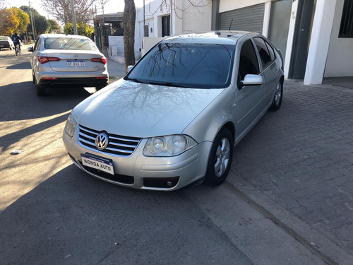 Volkswagen Bora 1.8 Highline T 180cv