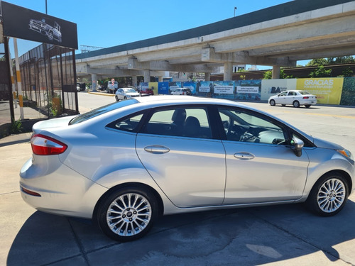 Ford Fiesta Titanium