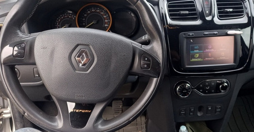 Renault Sandero Stepway 2017 1.6 Privilege 105cv