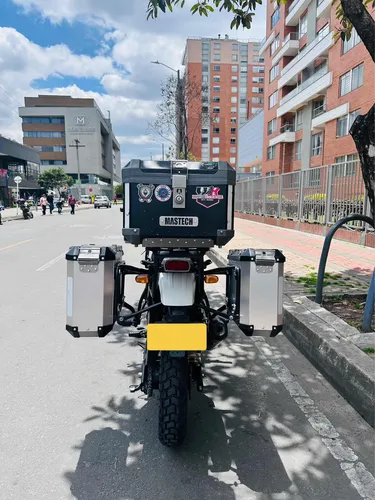 Se Vende Royal Enfield Himalayan 411 Modelo 2022