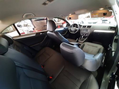 Imagem 5 de 9 de Volkswagen Jetta 2.0 Comfortline Flex 4p Tiptronic