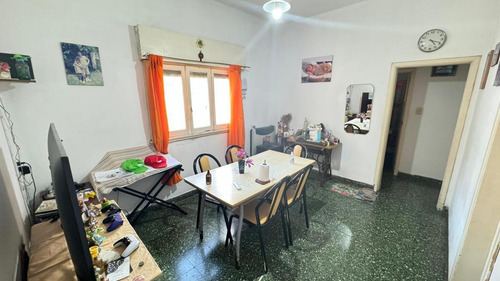 Casa En Venta De 3 Ambientes En Lanus Este