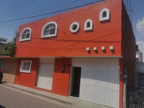 Imagen 2 de 14 de Excelente Casas Cerca De Vw