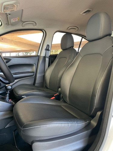 Fiat Cronos 1.8 16v Precision Pack Premium