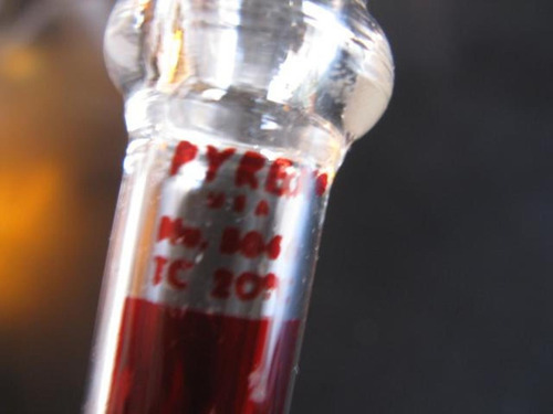Meonli: Probeta Pirex 10ml Rojo Cristal (Usado)