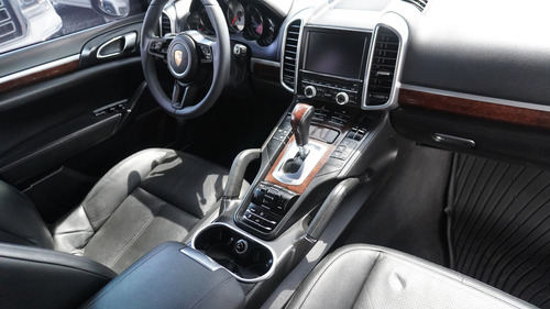 Porsche Cayenne 4.8 V8 Tiptronic S At
