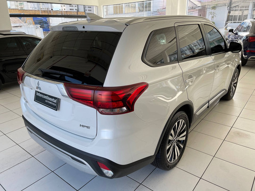 Imagem 4 de 9 de Mitsubishi Outlander 2.0 Mivec Gasolina Hpe Automático