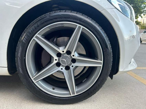 Mercedes-Benz C 250 2.0 CGI GASOLINA AVANTGARDE 9G-TRONIC