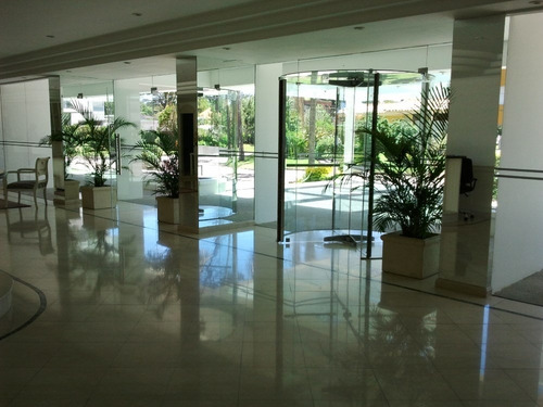 Imagen 2 de 19 de Apartamento Categoria Parada 8 Mansa Servicios Vista Edificio Palm Beach