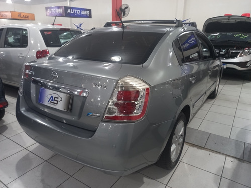 Imagem 4 de 10 de Nissan Sentra 2012 2.0 S Flex Aut. 4p