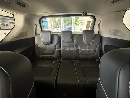 Infiniti Q80