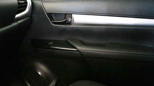 Imagen 14 de 15 de Toyota Hilux 2.8 Cd Srv 177cv 4x2 At - 144403 - C