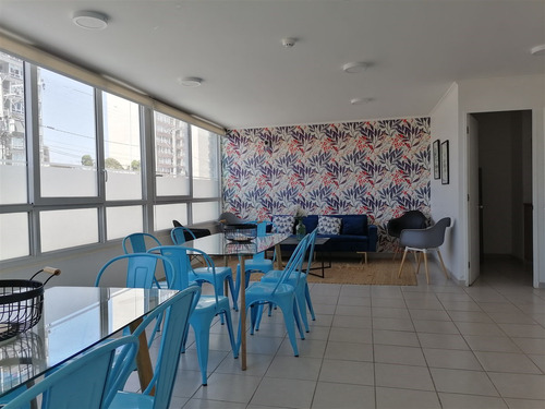Departamento En Venta De 2 Dorm., 2 Baños En Quilpué