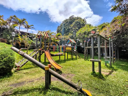 Imagen 12 de 19 de Posada Y Club Turistico. Venta. San Cristóbal