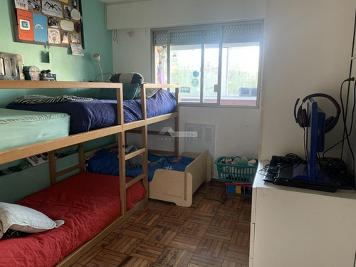 Imagen 7 de 10 de Apartamento Pocitos Venta 2 Dormitorios Cavia Y Libertad Con Garaje Y Box!!!