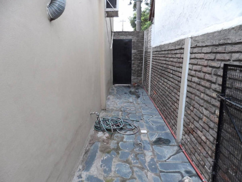 Imagen 11 de 11 de Chalet En Planta Baja - 3 Ambientes - Castelar Norte