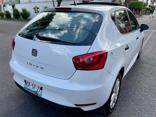 Imagen 5 de 15 de Seat Ibiza 2017 1.6 Style 5p Mt