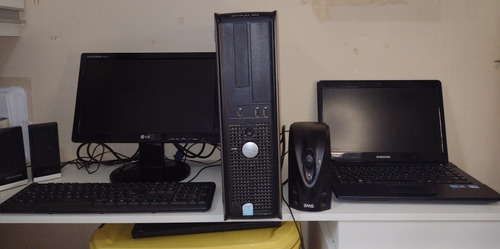 Imagem 1 de 2 de Computador E Notebook