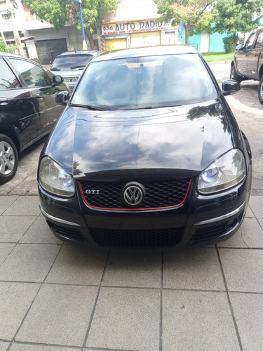 Volkswagen Vento 2.5 Luxury 170cv