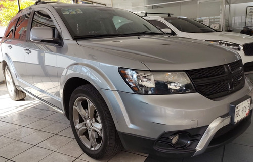 Imagen 8 de 10 de Dodge Jorney Sport 7 Pasajeros En Excelentes Condiciones