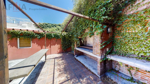 Venta Casa 4 Dormitorios Fondo Parrillero Ideal Empresa- Pocitos